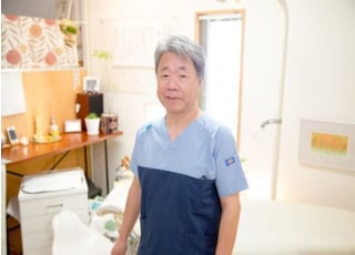 ななえ歯科クリニック 内野　博行 院長 歯科医師 男性
