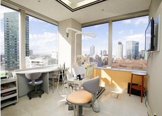 新宿パークタワー歯科_インタビュー1