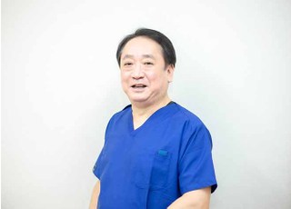 クローバー歯科医院（さいたま市中央区） 青木　孝弘 院長 歯科医師 男性