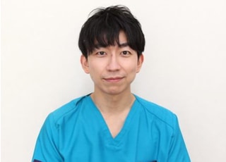 ほほえみ歯科 りんくう院 松岡 督明 理事長 歯科医師 男性