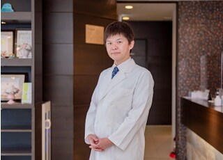 OZ Dental Clinic 小笹 泰寛 院長 歯科医師 男性