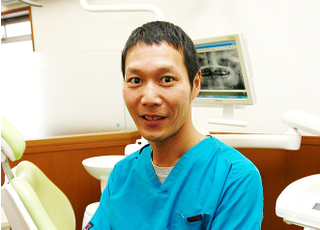 おおたに歯科医院 大谷 良（Ryo Otani) 院長 歯科医師 男性