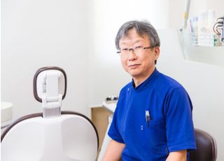 医療法人きしもと歯科医院（JR高槻駅前） 岸本　博人（Hiroto Kishimoto） 院長 歯科医師 男性