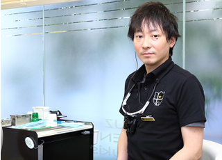 YUZ DENTAL tsukishima 新井　裕（Yu Arai） 院長 歯科医師 男性