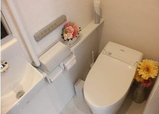 お手洗いです。ご自由にお使いください。