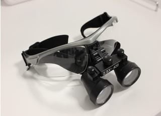 拡大鏡です。より詳細にお口の中を診ていきます。