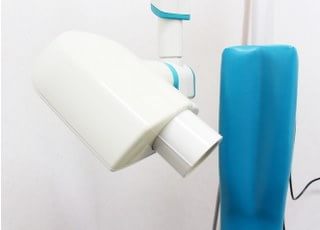 口腔内の一部を撮影する際に使用するレントゲンです。
