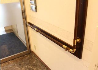 バリアフリー対応ですので、ご年配の方やお身体の不自由な方もご来院ください。