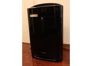 空気清浄機を設置しています。