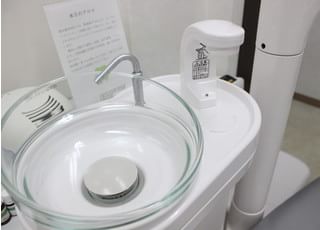 患者様が使用される場所をはじめ、院内は清潔を保つよう配慮しています。