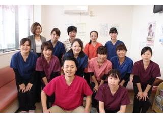 スタッフ全員、笑顔でお出迎えいたします♪