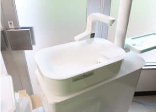 うがいするお水は清潔に保っております。