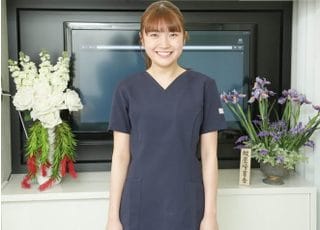 なぎさニュータウン歯科 A 受付 受付 女性