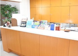 こちらが受付です。