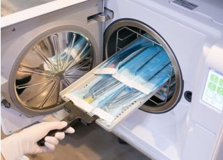 タキノ歯科医院
