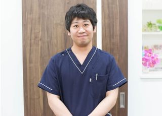 あずま歯科医院 東　健一郎 院長 歯科医師 男性