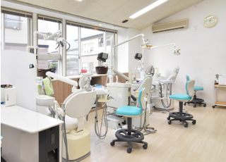 清潔さと心地よさを意識した診療室です。