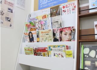 各種雑誌を取りそろえています