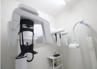 口腔全体のレントゲン撮影をおこないます。