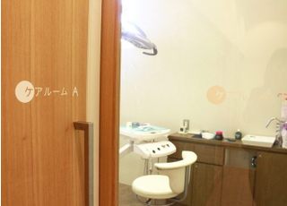 メンテナンス専用の個室診療室もございます。