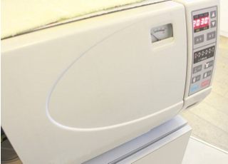 滅菌器は院内に複数台ございます。