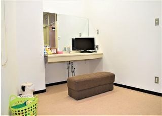 ブラッシング室です。キッズスペースとして使用する事もございます。