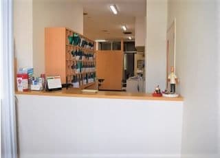 受付です。何かございましたらこちらまで。