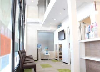 たきざわ歯科布施クリニック