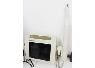 口腔内カメラです。お口の状態を映し出します。