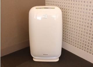 空気清浄機も設置しています。