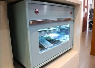 治療で使用する器具はこちらで管理しています。