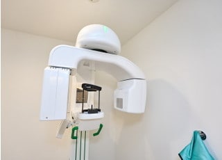 精密な検査・診断に欠かせない歯科用CTです。