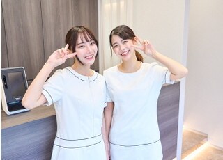 明るいスタッフが笑顔で患者さまをお迎えいたします。
