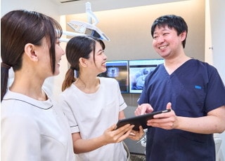 力を合わせたチーム医療で患者さまの笑顔を守ります。