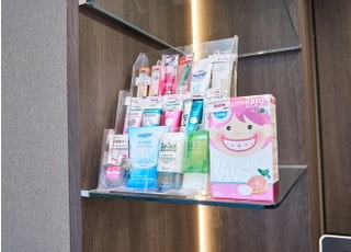 お子さま用の歯ブラシや歯磨き粉をご用意しております。