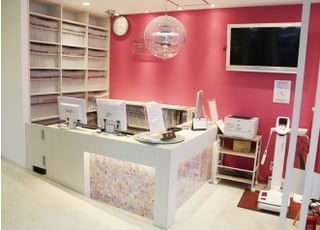 落ち着いた空間で患者さまをお待ちしております。