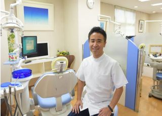 かわさき歯科・矯正歯科 川崎　健一 院長 歯科医師 男性