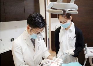 患者さまにより良い治療を提供できるように、日々歯科に関する研鑽に努めています。