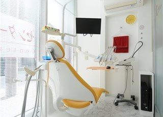 診療室は個室制となっているので、他の患者さまを気にすることなく治療を受けられます。
