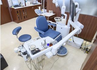 モニター付きの診療チェアです。