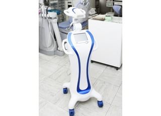 治療内容によってはこちらの機器を使用します。