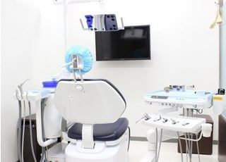 モニターで治療説明等をさせて頂いております。