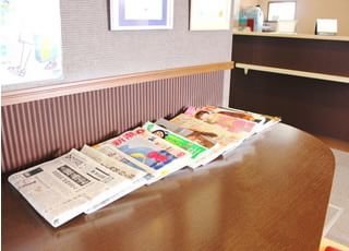 様々な雑誌もご用意しておりますので、ご自由にお読みください。