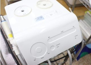 歯をクリーニングする際に用いる器械です。