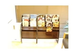 各種雑誌、絵本をご準備しています。