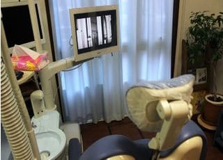 診療室はリラックスできる空間になっています♪