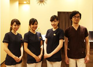 当オフィスのスタッフです。遠慮せずにお声がけください。