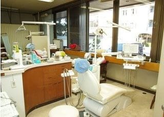 診療スペースです。お口のお悩みにお応えします