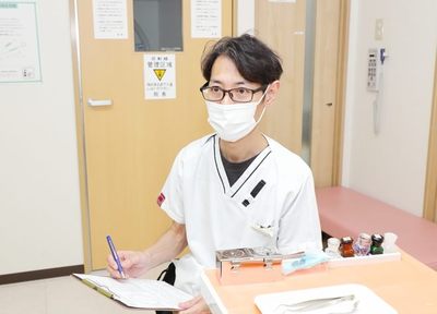 しっかり噛める、使える入れ歯を目指し、今不具合のある義歯をなるべく早く使えるように治療を心掛けています