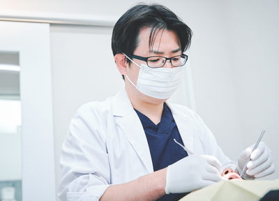 口腔外科の専門医が患者さまのお悩みに合わせて治療を行います
